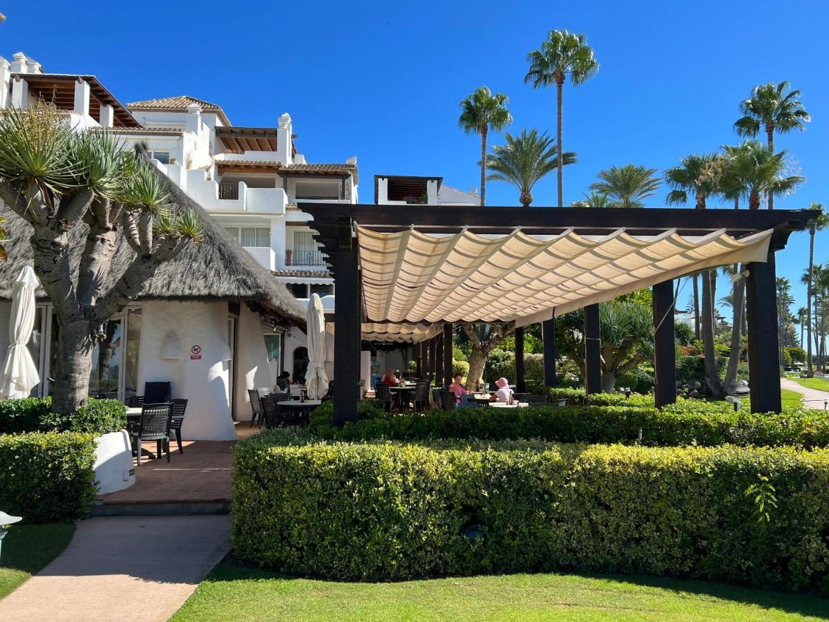 Alcazaba Beach Estepona Buitenkant foto